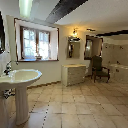 Grande Demeure En Pierre- De Charme 16 Pers Vila *