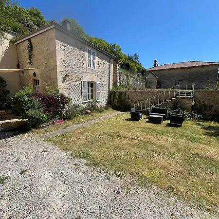 Grande Demeure En Pierre- De Charme 16 Pers Vila