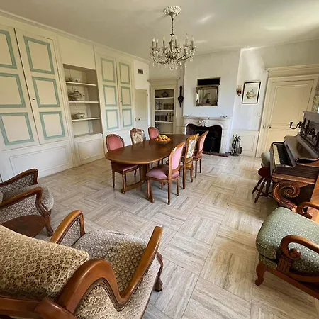 Vila Grande Demeure En Pierre- De Charme 16 Pers *